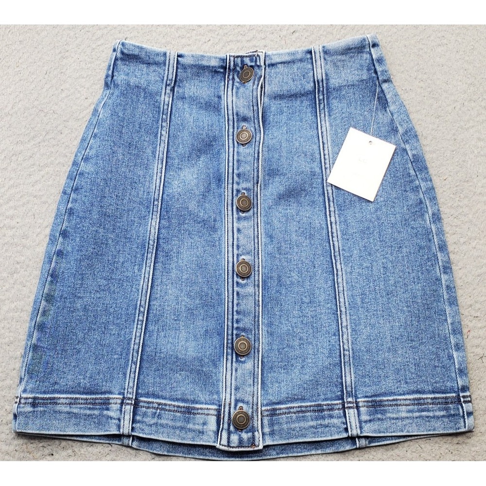 LC Lauren Conrad Mini Jean Skirt Womens XS Blue Denim Casual Chic Button Front